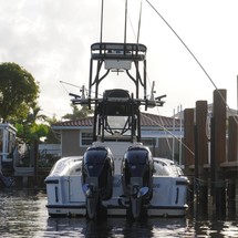 Yellowfin 32 offshore