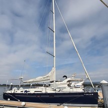 Hanse 461