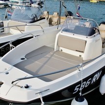 Quicksilver Activ 555 Open