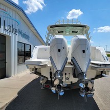 Boston Whaler 320 Vantage