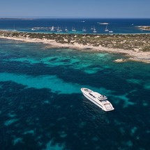 Overmarine Mangusta 130