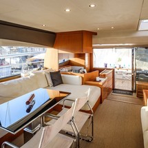 Ferretti 592