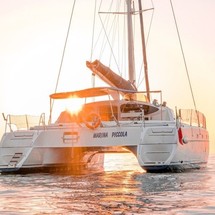 Fountaine pajot belize 43