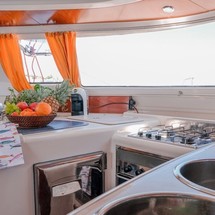 Fountaine pajot belize 43