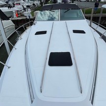 Sea ray 390 express cruiser