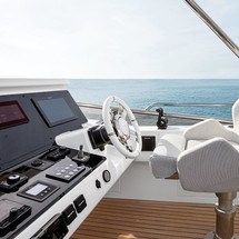 Azimut 66