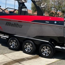 Malibu Wakesetter 25 LSV