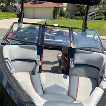 Malibu Wakesetter 25 LSV