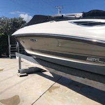 Sea Ray 210 SLX