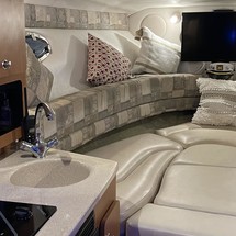 Crownline 270 CR