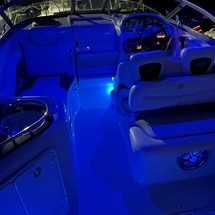 Crownline 270 CR