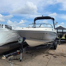 Bayliner VR6 BOWRIDER