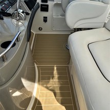 Sea Ray 390 Sundancer