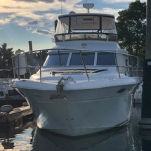 Sea ray 480 sedan bridge