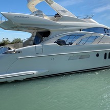 Azimut 55