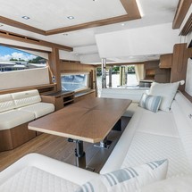 Galeon 550 Fly