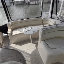 Rinker Fiesta Vee 310