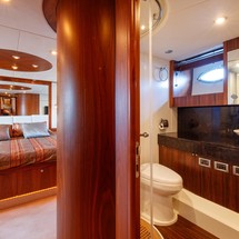 Sunseeker Predator 72