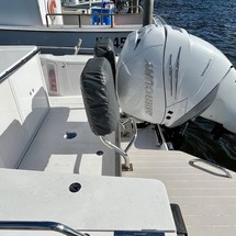 Axopar 28 Cabin