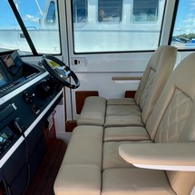 Axopar 28 Cabin