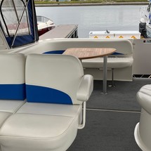 Bayliner 325 Cruiser