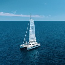 Catana 53