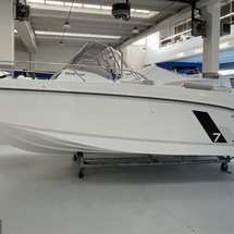 Beneteau Flyer 7 SUNdeck