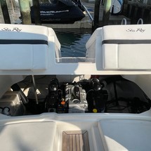 Sea Ray 270 SLX