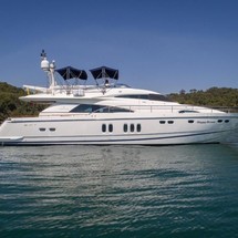 Fairline 74 Squadron