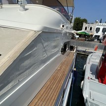 Custom built motor yacht 32m