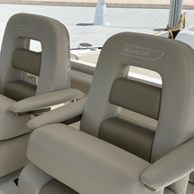 Boston Whaler 420 Outrage