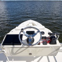 SeaVee 390