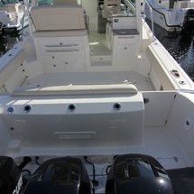 Boston Whaler 345 Conquest