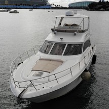 Sea ray 480 sedan bridge