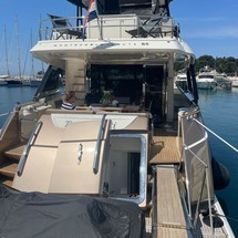 Monte Carlo Yachts 65