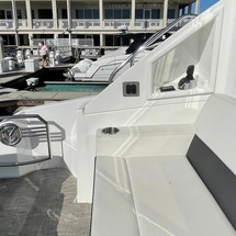 Cruisers Yachts 50 Cantius