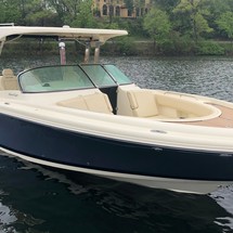 Chris-Craft Calypso 30