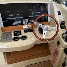 Chris-Craft Calypso 30