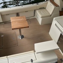 Chris-Craft Calypso 30