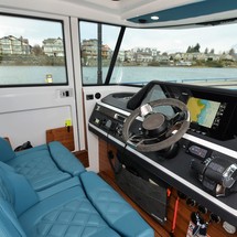 Axopar 28 Cabin