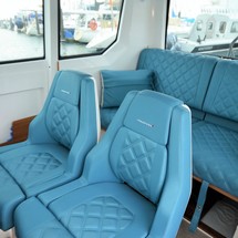 Axopar 28 Cabin