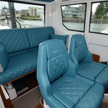 Axopar 28 Cabin