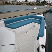 Axopar 28 Cabin