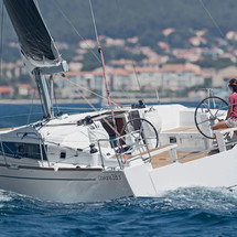 Beneteau Oceanis 38.1