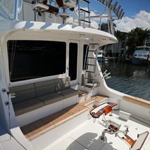 Hatteras 77 Convertible