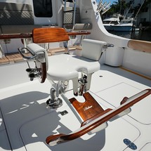 Hatteras 77 Convertible