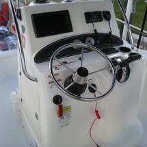 Boston Whaler 190 Outrage