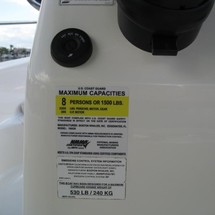 Boston Whaler 190 Outrage