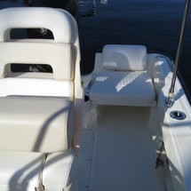 Boston Whaler 190 Outrage