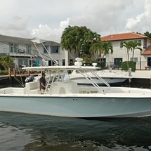 SeaVee 390